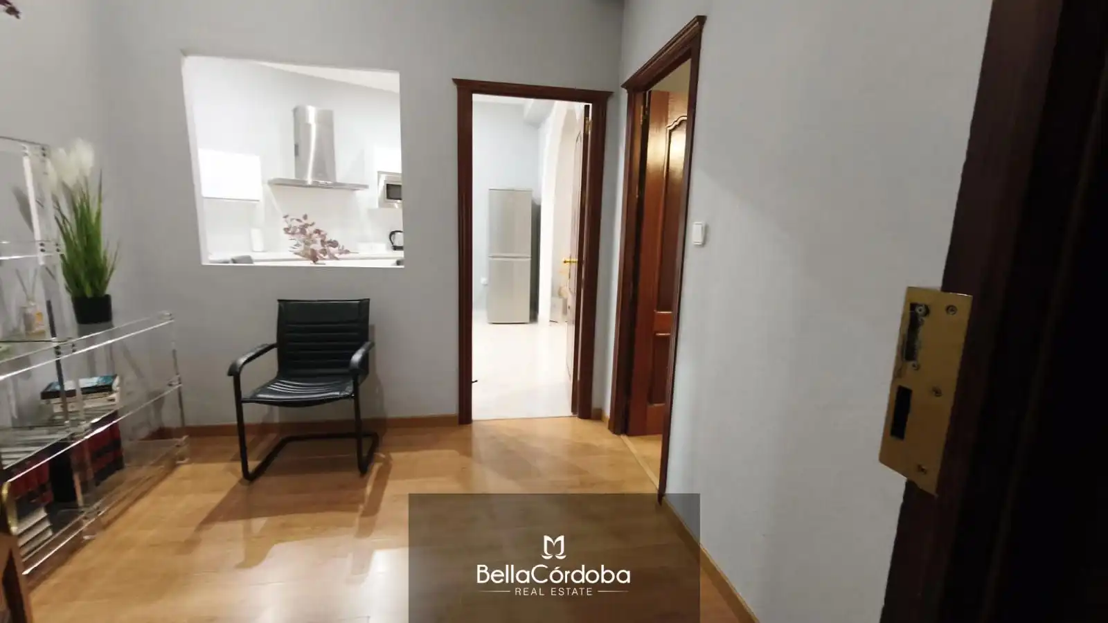 Flat with lift for sale in Eduardo Lucena, imagen 6