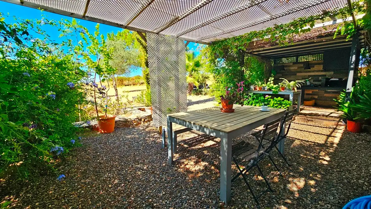 Garden of Houses for sale in El Madroño  with Air Conditioner and Private garden