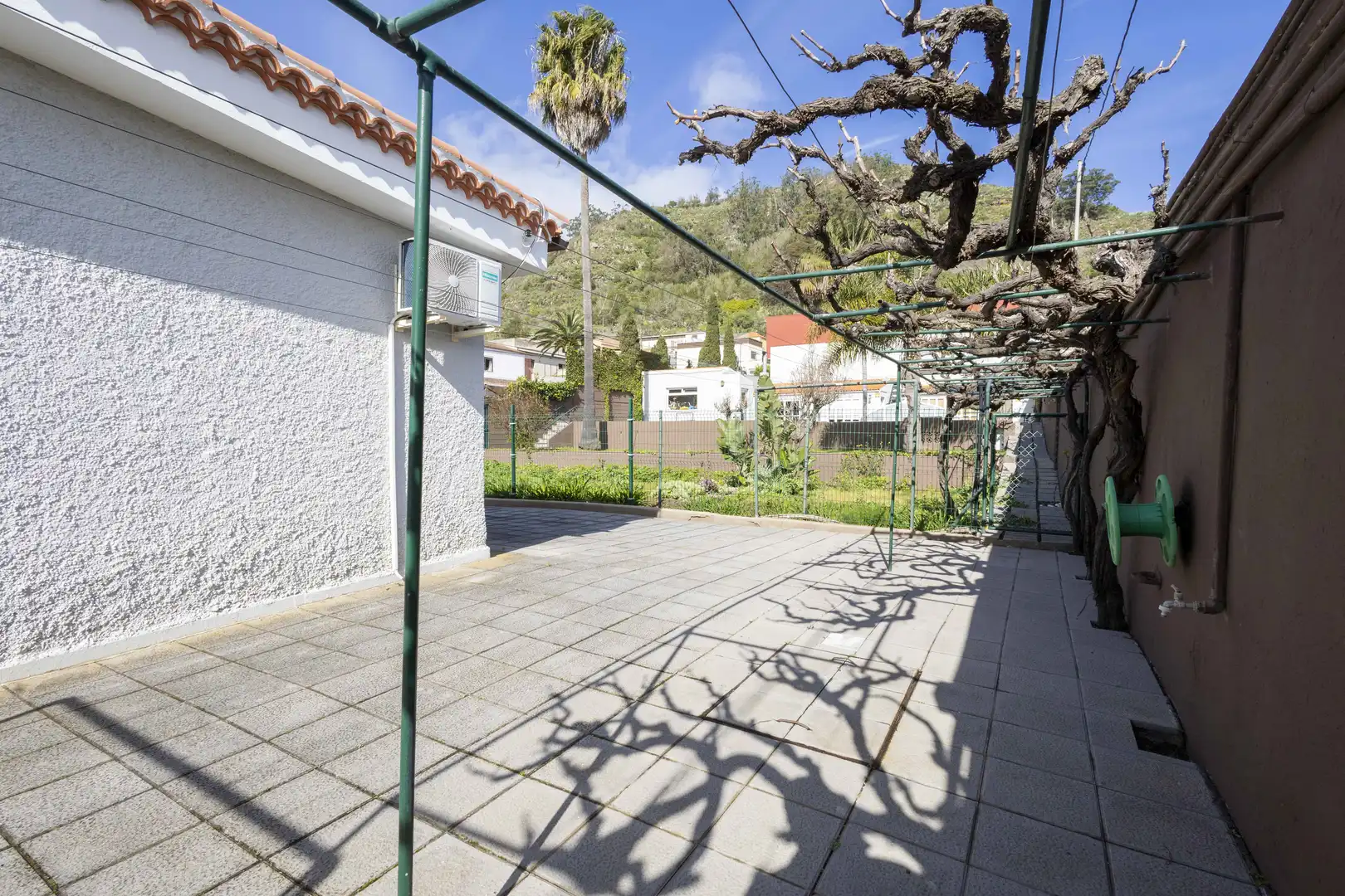 Terrace of Houses for sale in San Cristóbal de la Laguna  with Air Conditioner, Private garden and Terrace