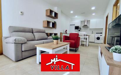Living room of Premises for sale in Laredo