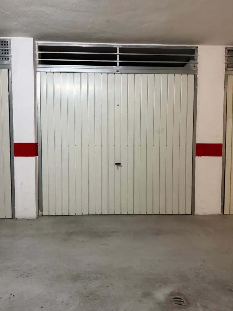 Aparcament de Àtic en venda en San Pedro del Pinatar amb Aire condicionat, Jardí privat i Terrassa