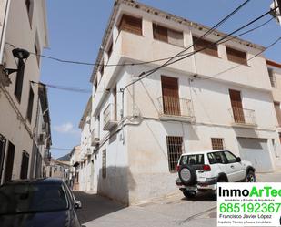 Vista exterior de Casa o xalet en venda en Illora amb Terrassa, Piscina i Balcó