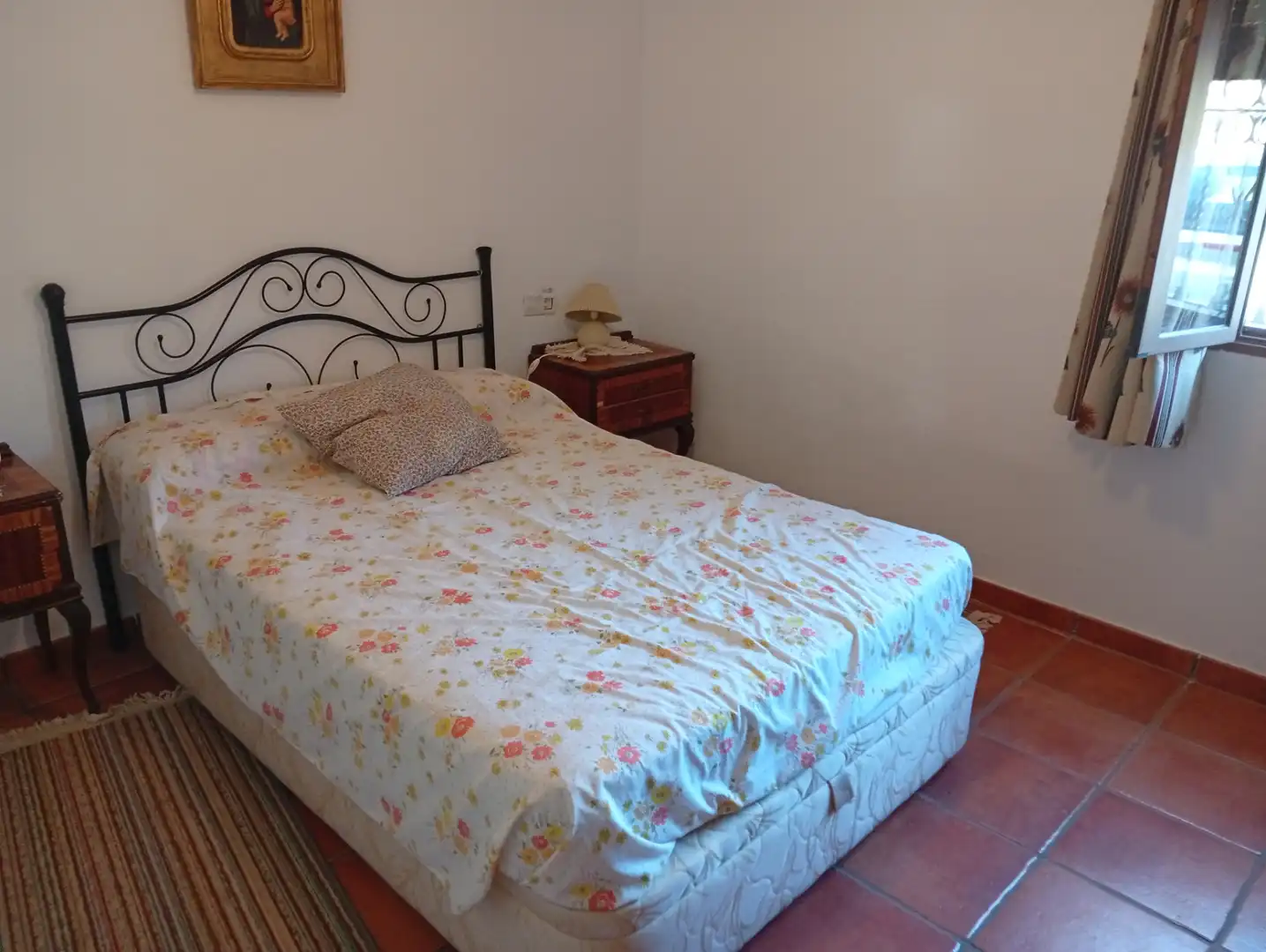 Habitación de Finca rústica en venta en Jete con Terraza, Piscina y Amueblado