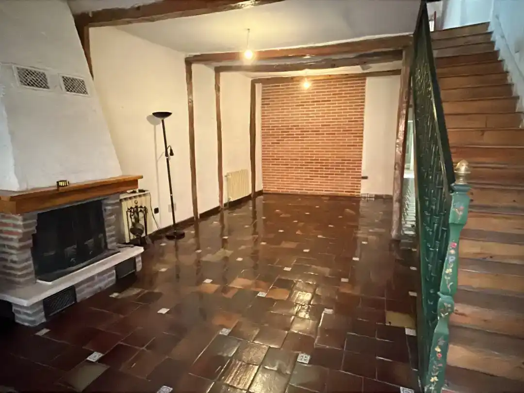 Casa adosada en venda en Viana de Cega