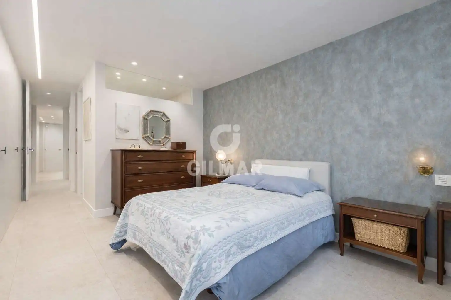Bedroom of Flat for sale in Madrid  with Heating, Private garden and Swimming Pool