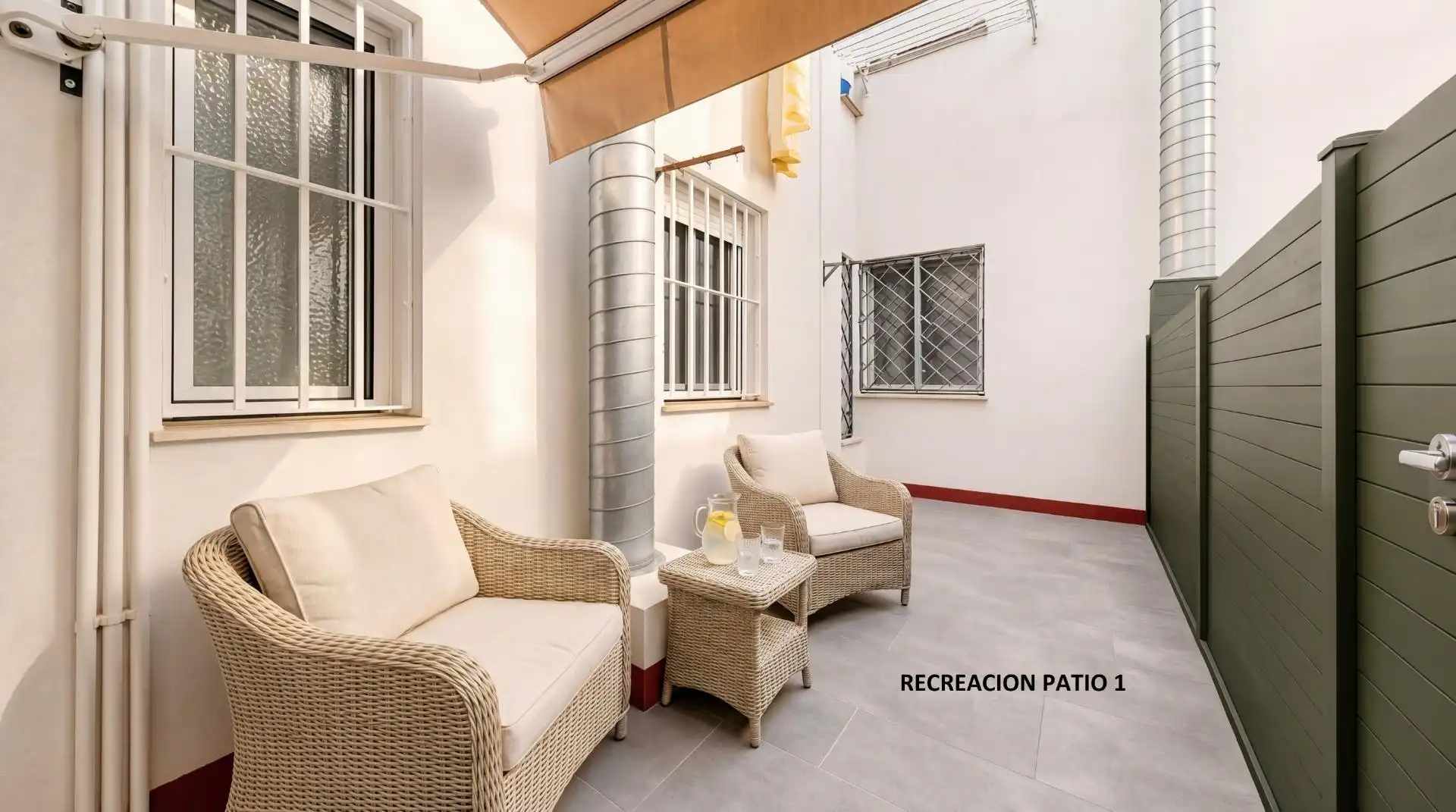 Terraza de Piso en venta en Mairena del Aljarafe con Aire acondicionado