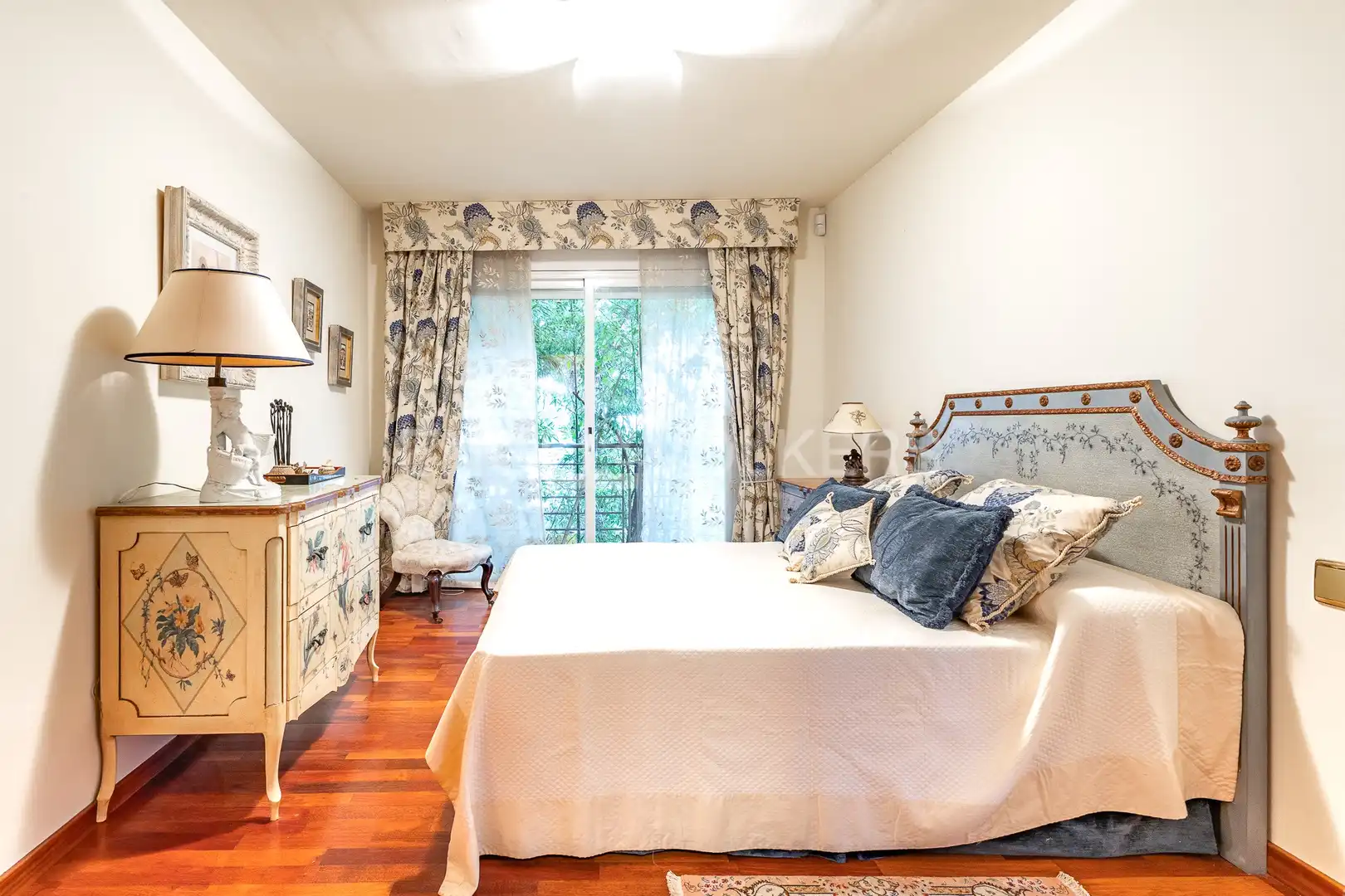 Dormitori de Casa o xalet en venda en Cabrils amb Aire condicionat, Calefacció i Jardí privat