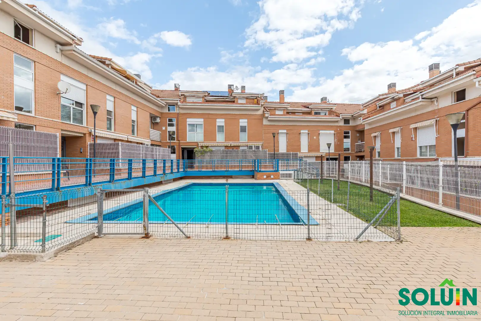 Piscina de Piso en venta en San Martín de la Vega con Calefacción, Parquet y Trastero