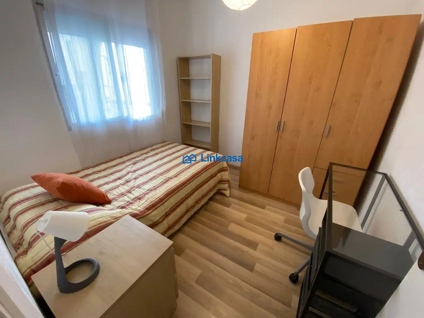 Bedroom of Flat for sale in Madrid  with Air Conditioner, Heating and Terrace