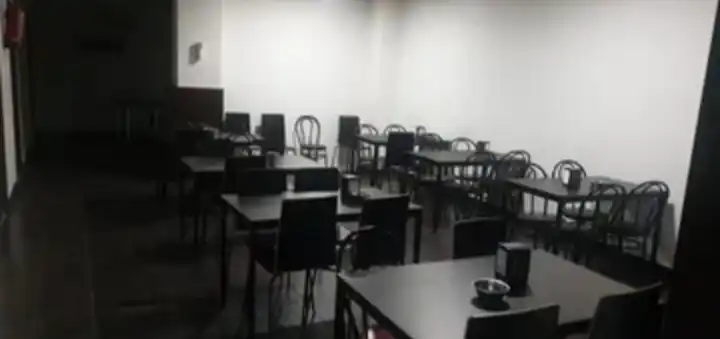 Business premises to rent in Avenida Linares Rivas 7A, imagen 5