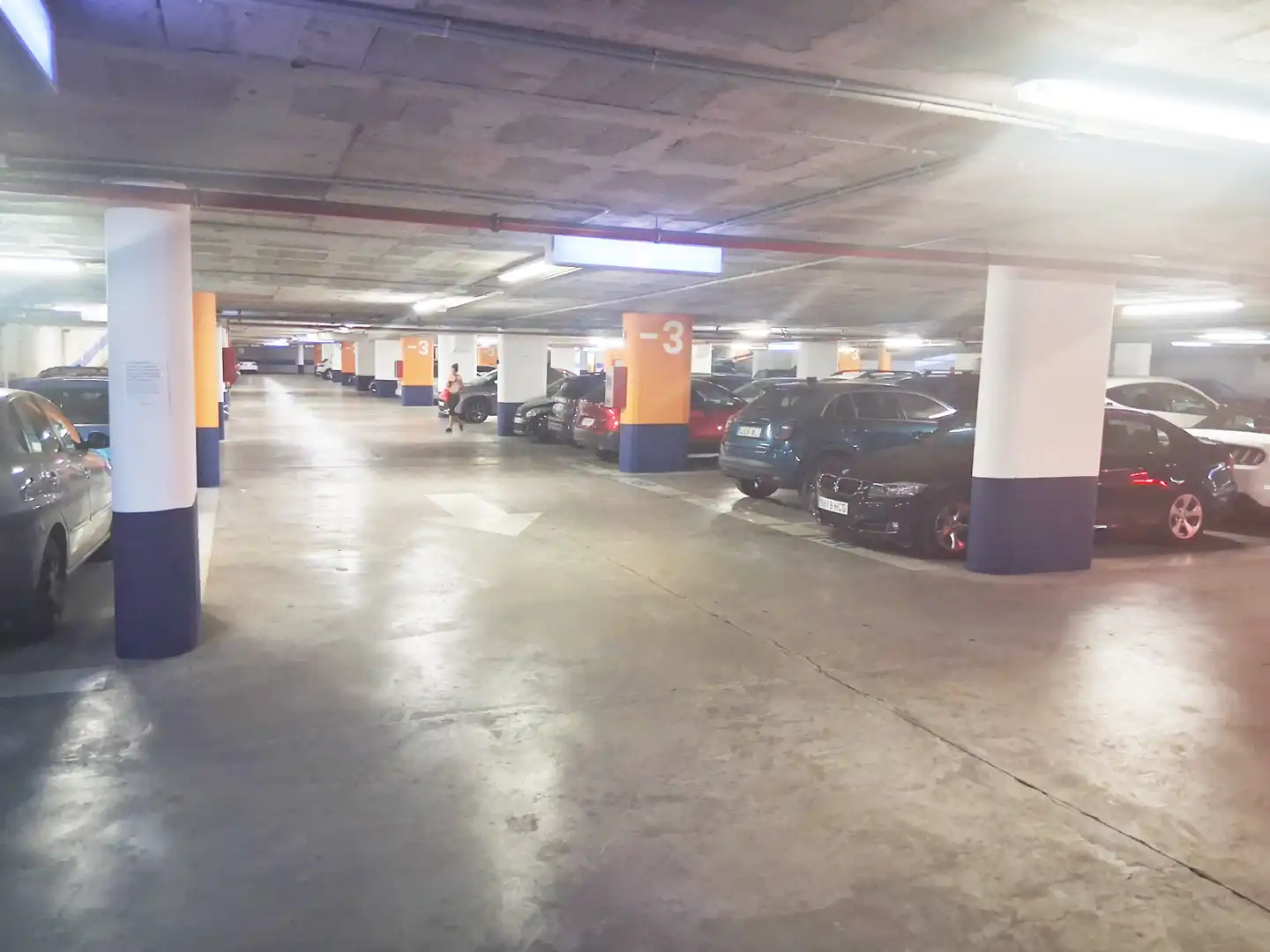 Einzelparkplatz mit Aufzug zur Miete in Camino de Ronda 101, imagen 4