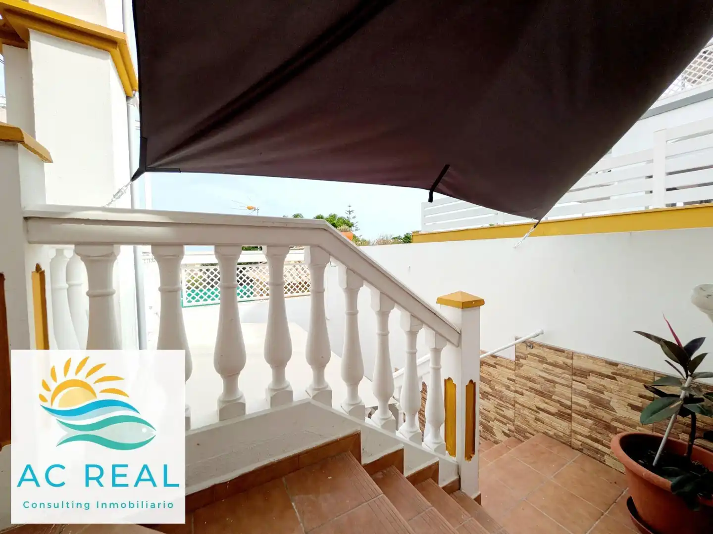 Chalet con piscina en venta en Calle HAITI, imagen 9