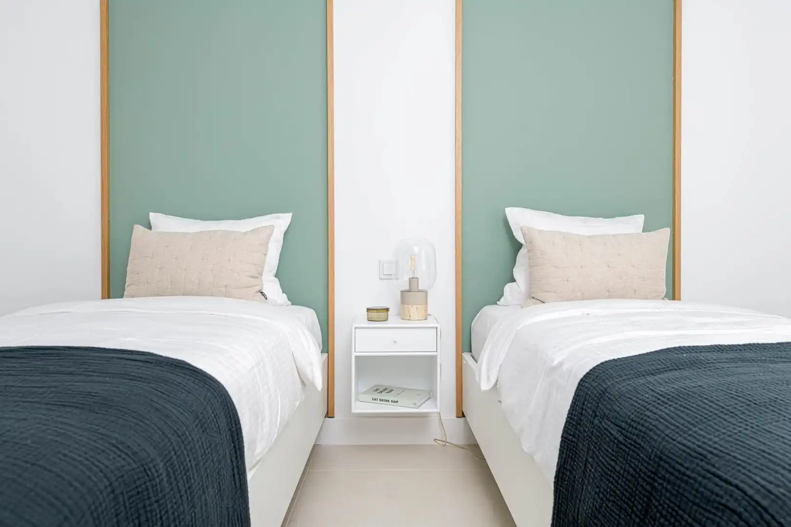 Schlafzimmer von Dachboden zum Verkauf in Fuengirola mit Gemeinschaftspool