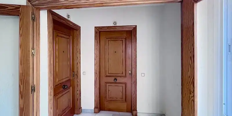 Wohnung zum Verkauf in El Ejido mit Terrasse und Balkon