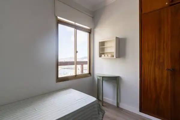 Piso en venta en Avenida Juan XXIII, 1, Arenales - Lugo - Avda. Marítima