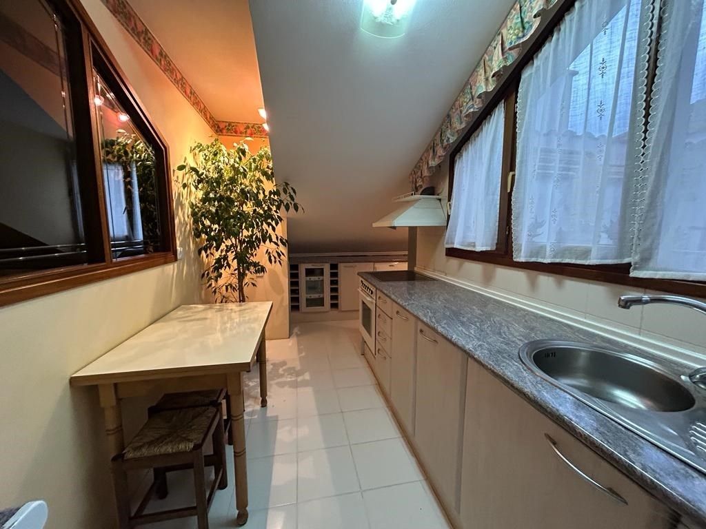 Kitchen of Flat for sale in Vitoria - Gasteiz  with Heating, Storage room and Furnished
