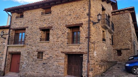 Preciosa Casa de Pueblo