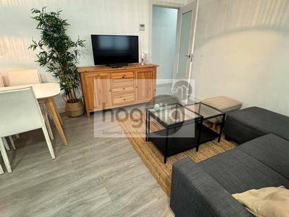 Living room of Planta baja for sale in  Sevilla Capital  with Air Conditioner and Community pool