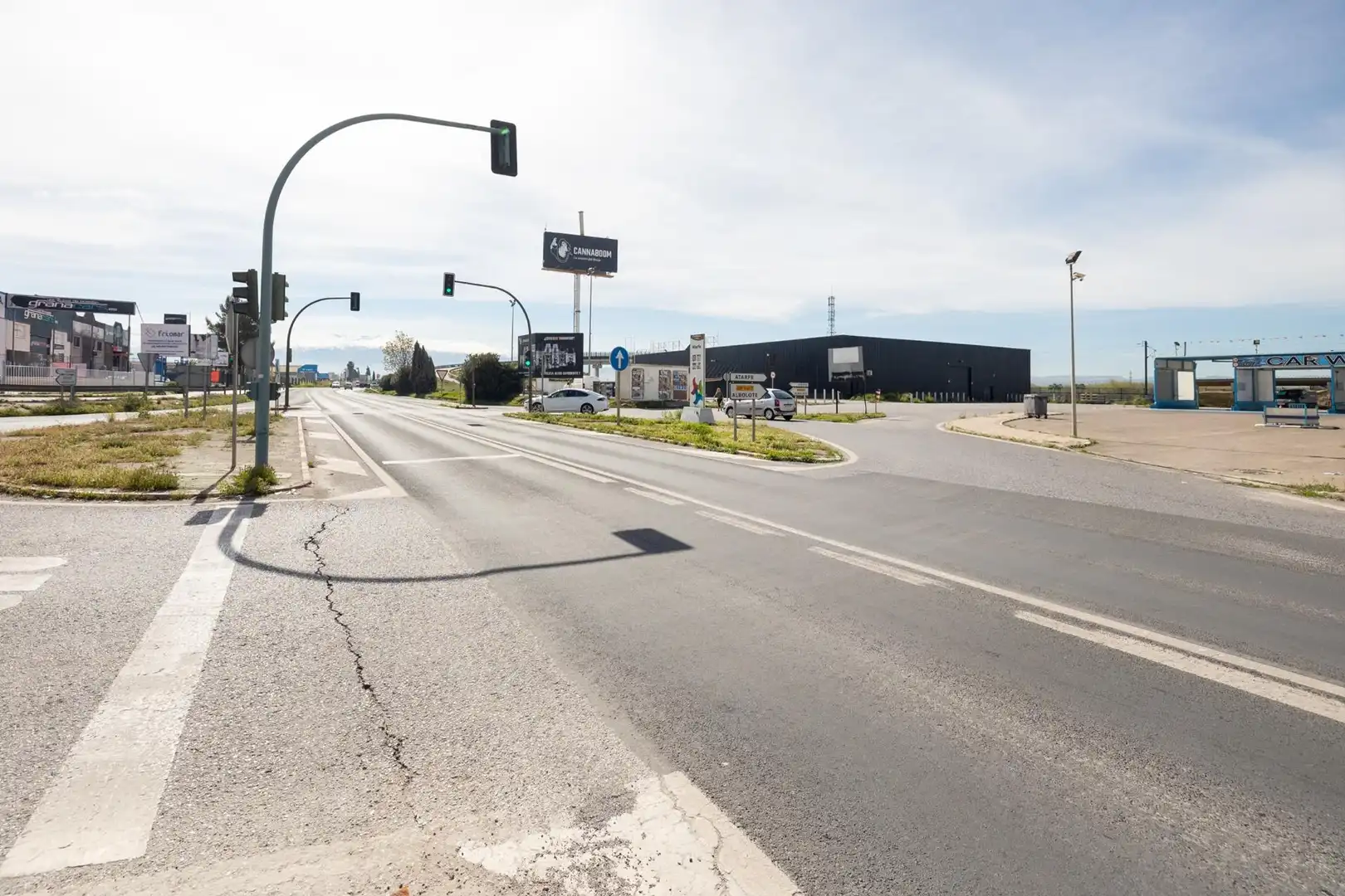 Nau industrial en venda a Calle PINOS PUENTE 48, imagen 4