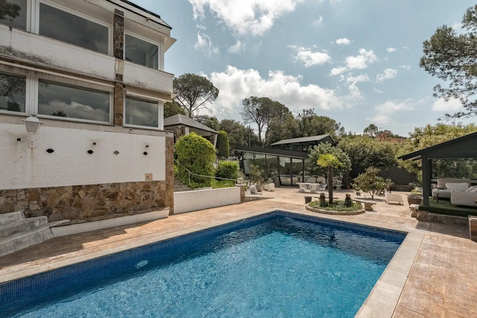 Piscina de Casa o chalet en venta en Vacarisses con Aire acondicionado, Jardín privado y Terraza