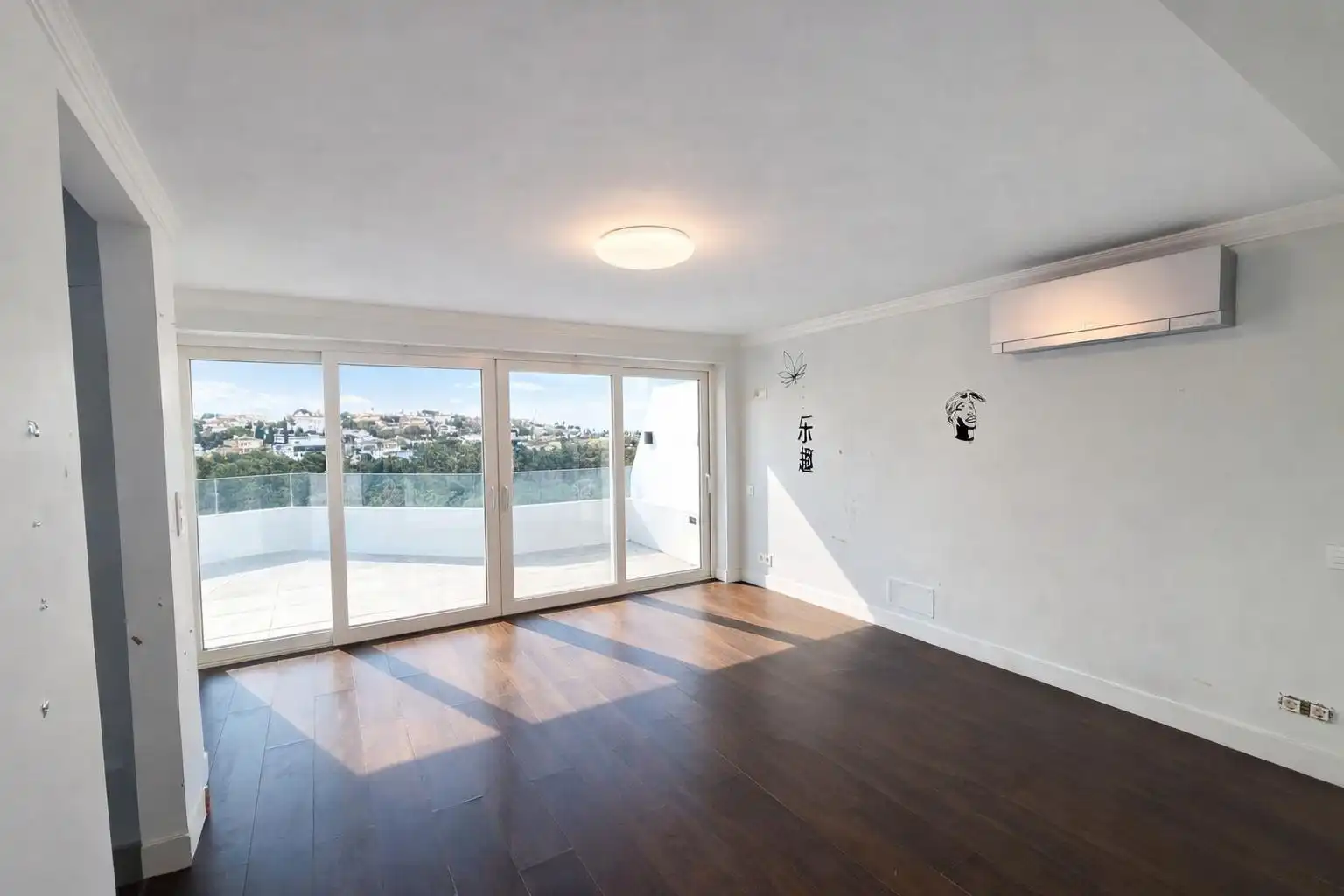 Sala d'estar de Dúplex en venda en Benalmádena amb Terrassa
