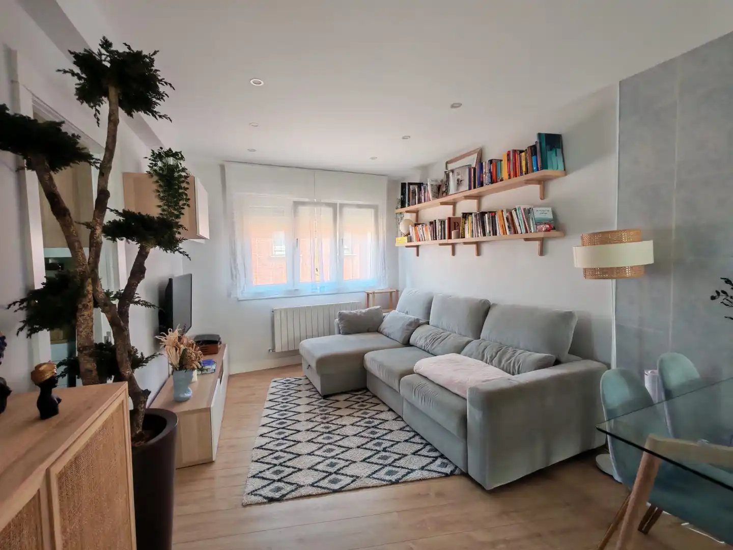 Sala de estar de Piso en venta en Abanto y Ciérvana-Abanto Zierbena con Calefacción