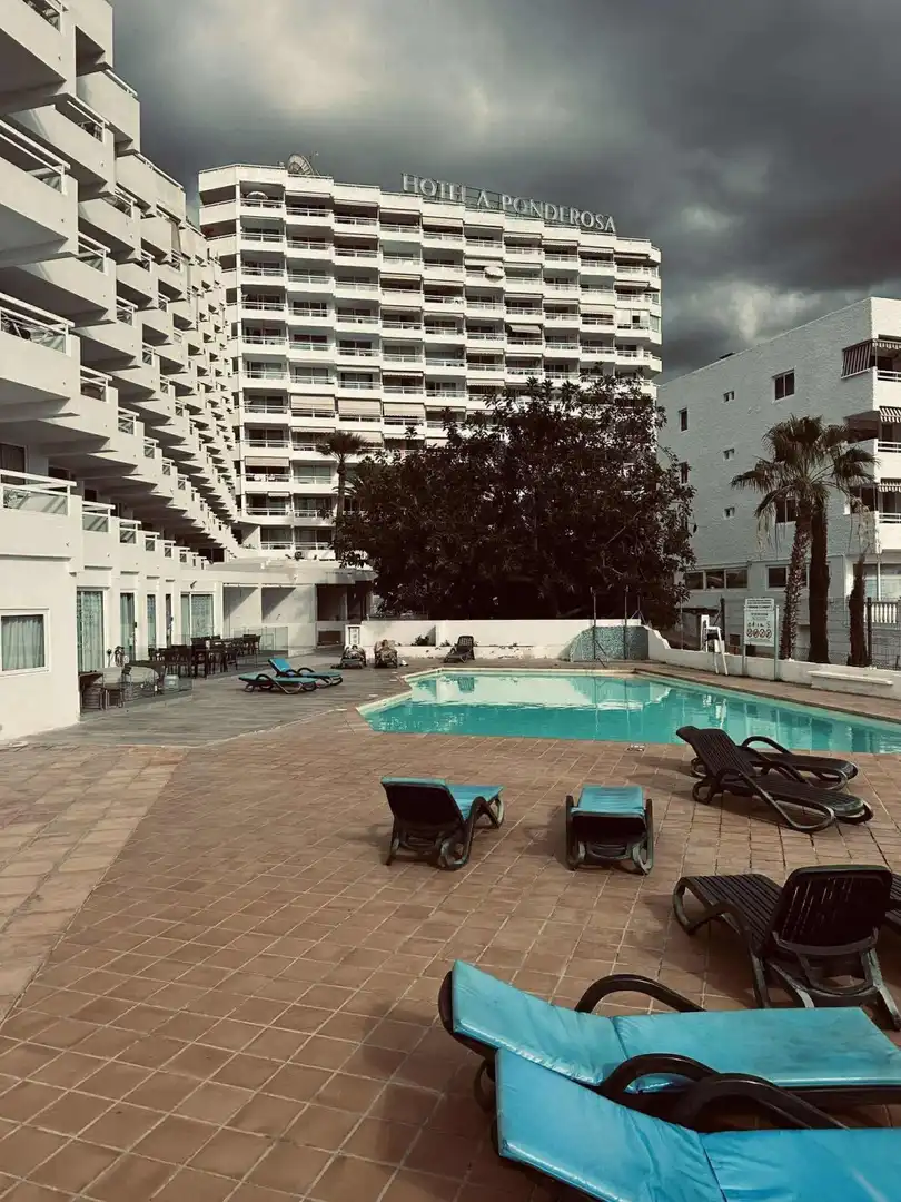 Apartamento con piscina en venta en Costa Adeje, imagen 22