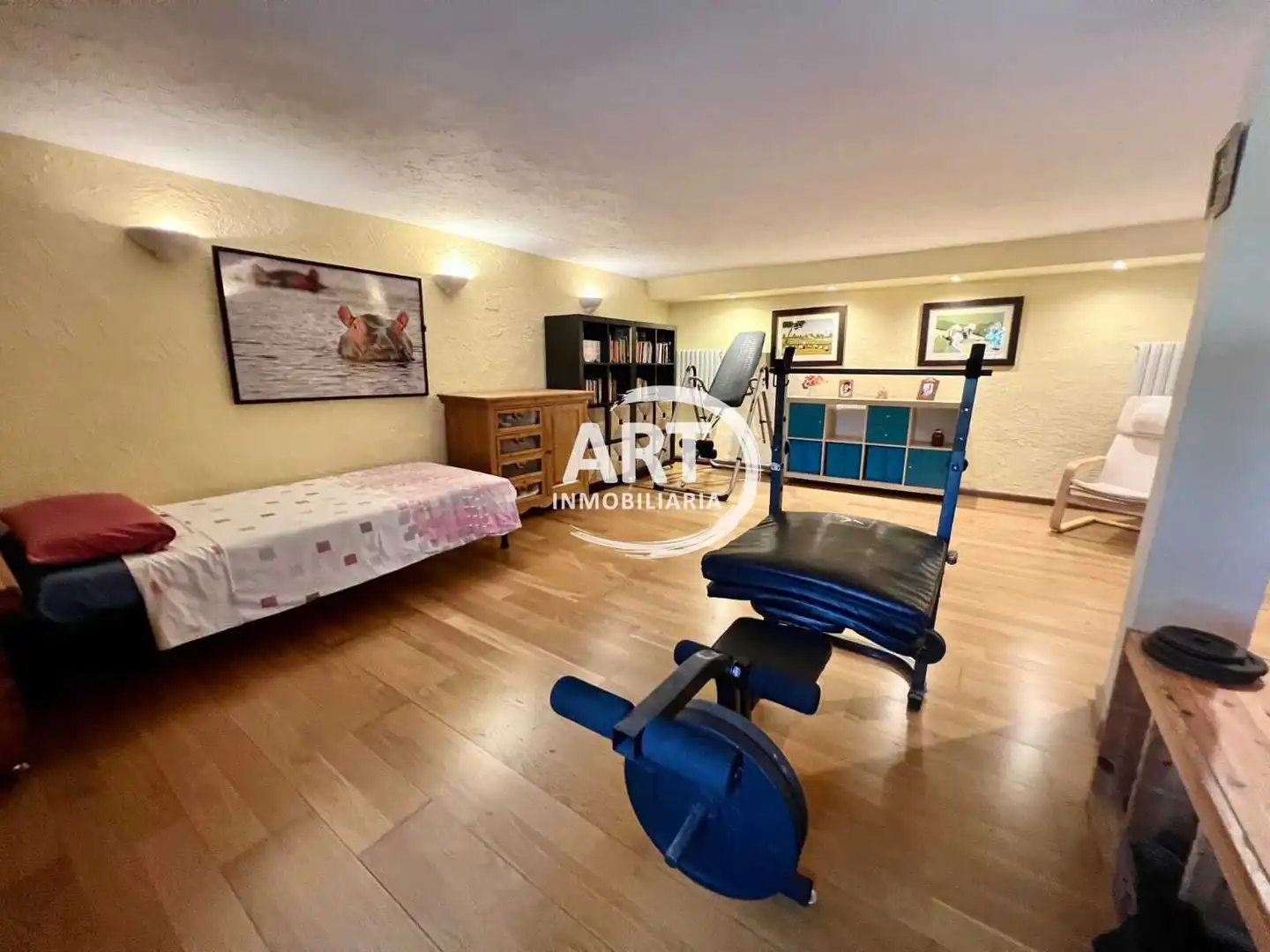 Houses for sale in L'Eliana  with Air Conditioner, Heating and Private garden
