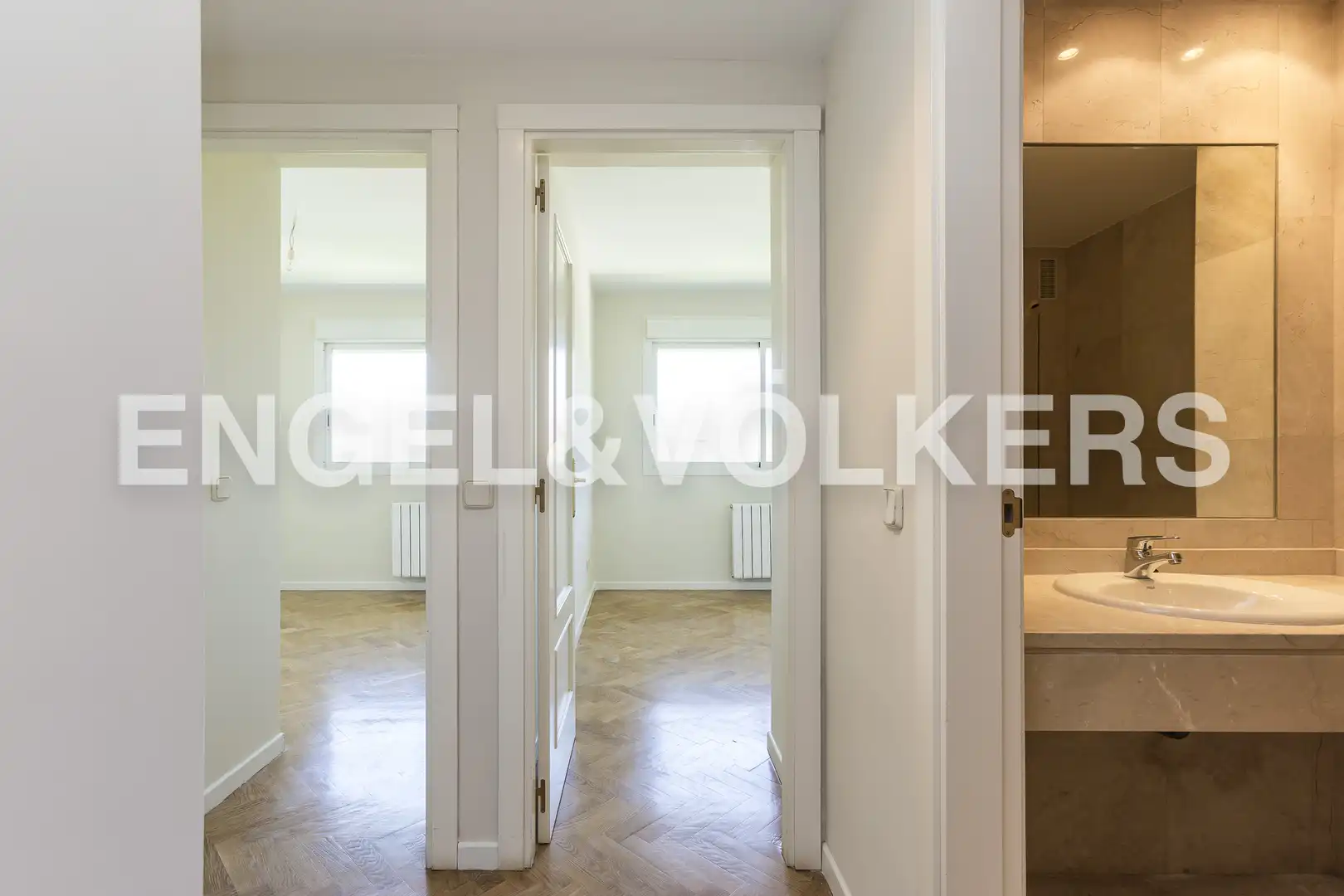 Flat for rent in Madrid  with Air Conditioner, Heating and Parquet flooring