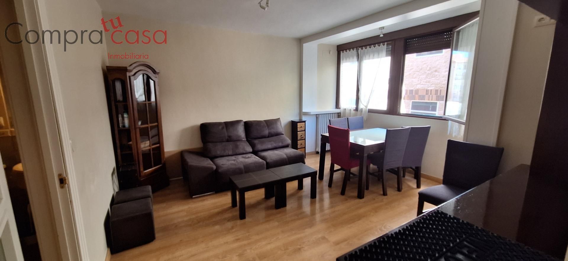 Sala d'estar de Pis de lloguer en Segovia Capital amb Calefacció
