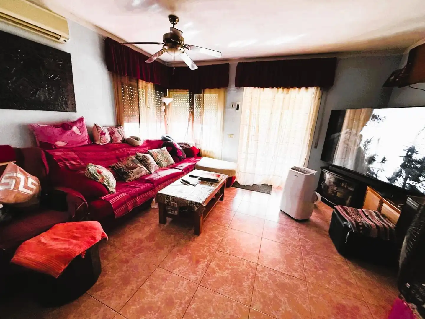 Sala de estar de Finca rústica en venta en Arenys de Munt con Calefacción y Amueblado