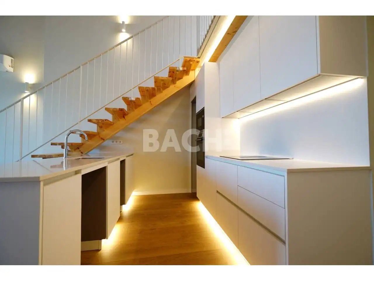Kitchen of Duplexes for sale in Vic  with Air Conditioner, Heating and Parquet flooring
