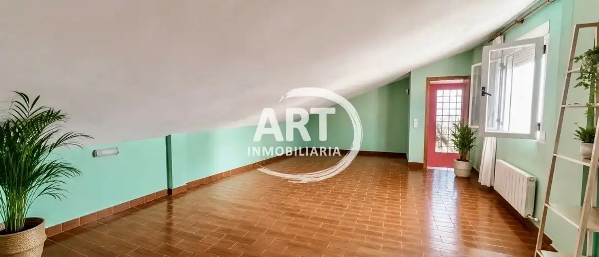 Casa o xalet en venda en L'Eliana amb Aire condicionat, Calefacció i Jardí privat
