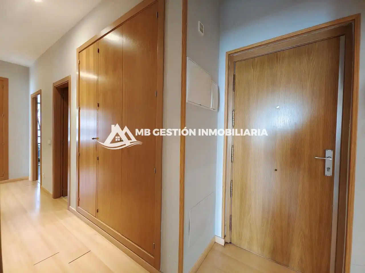 Planta baja en venta en Fuenlabrada con Calefacción, Trastero y Piscina