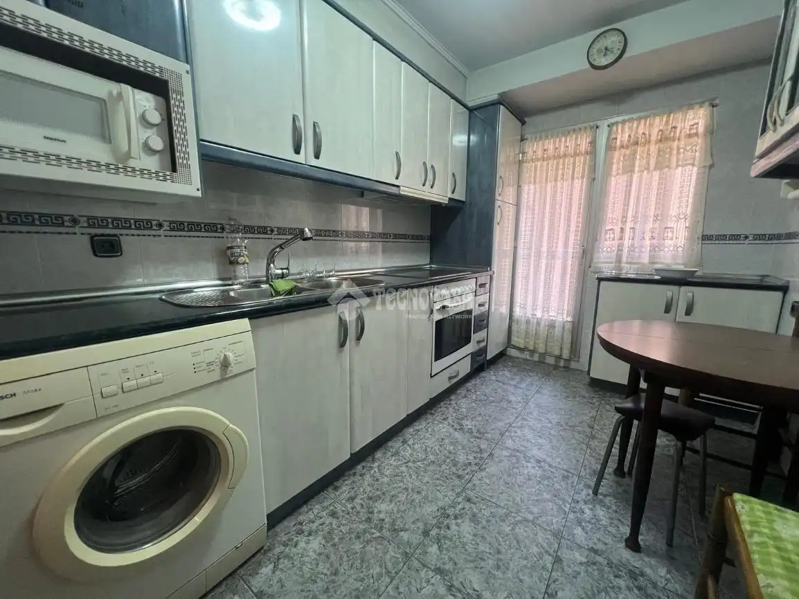 Cocina de Piso en venta en Zaragoza con Calefacción y Terraza