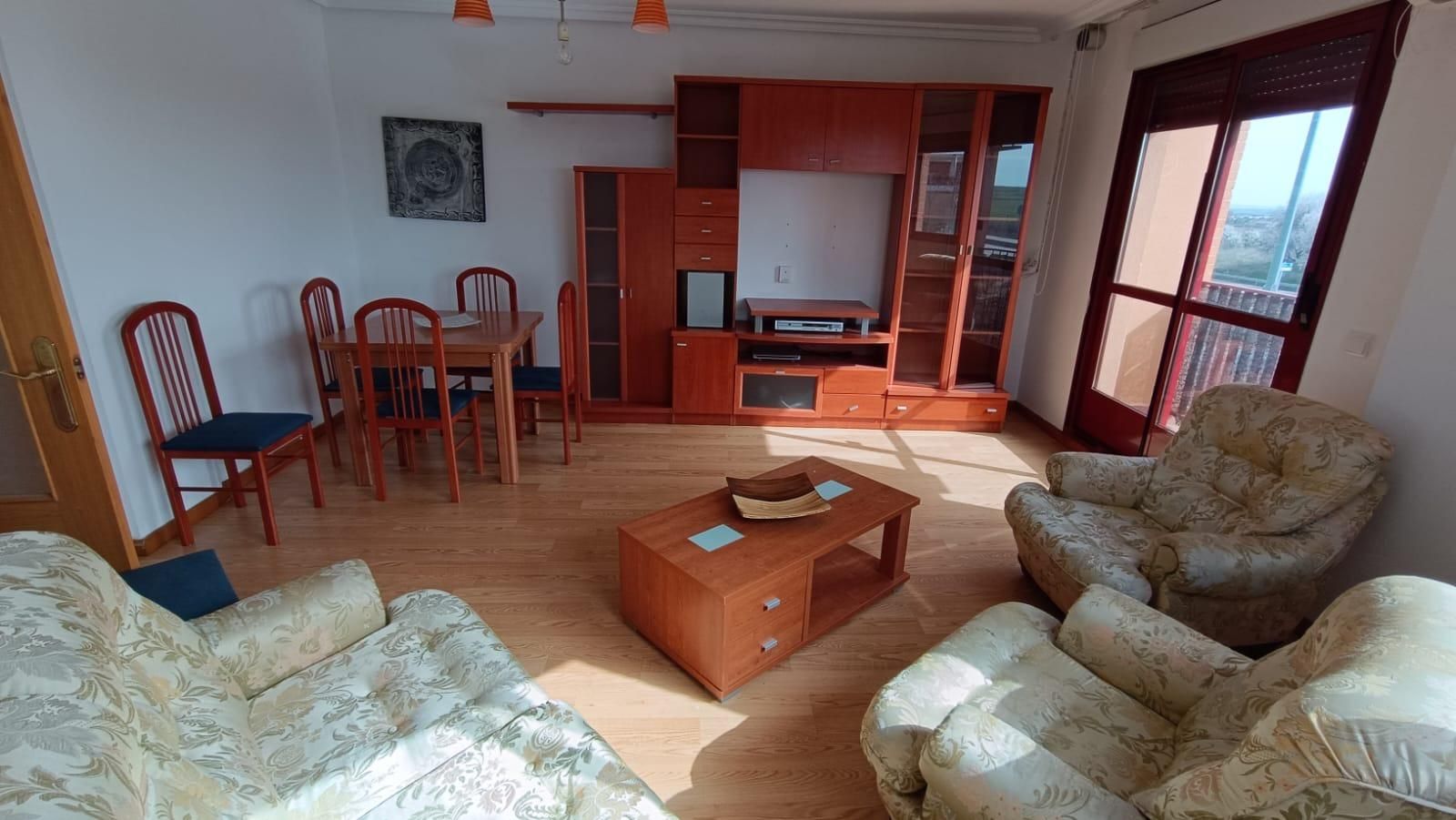 Sala de estar de Piso en venta en Zamora Capital  con Aire acondicionado, Calefacción y Trastero