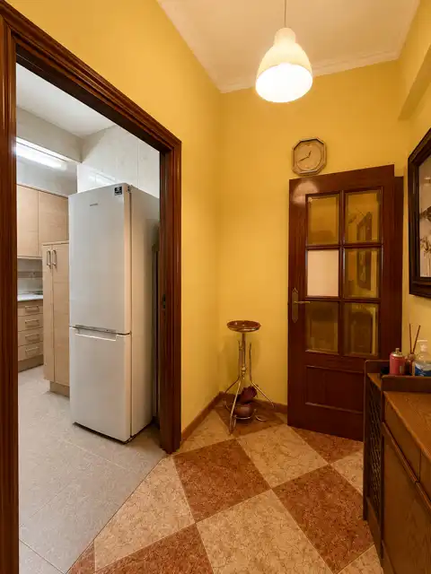 Cuina de Pis en venda en Coslada amb Parquet, Rentadora i Microones