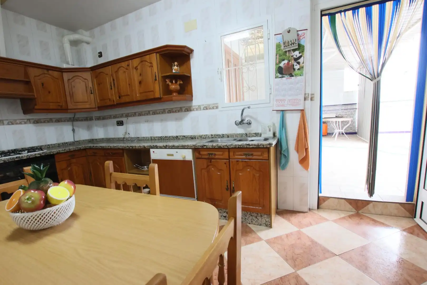 Kitchen of Buildings for sale in Puebla de la Calzada