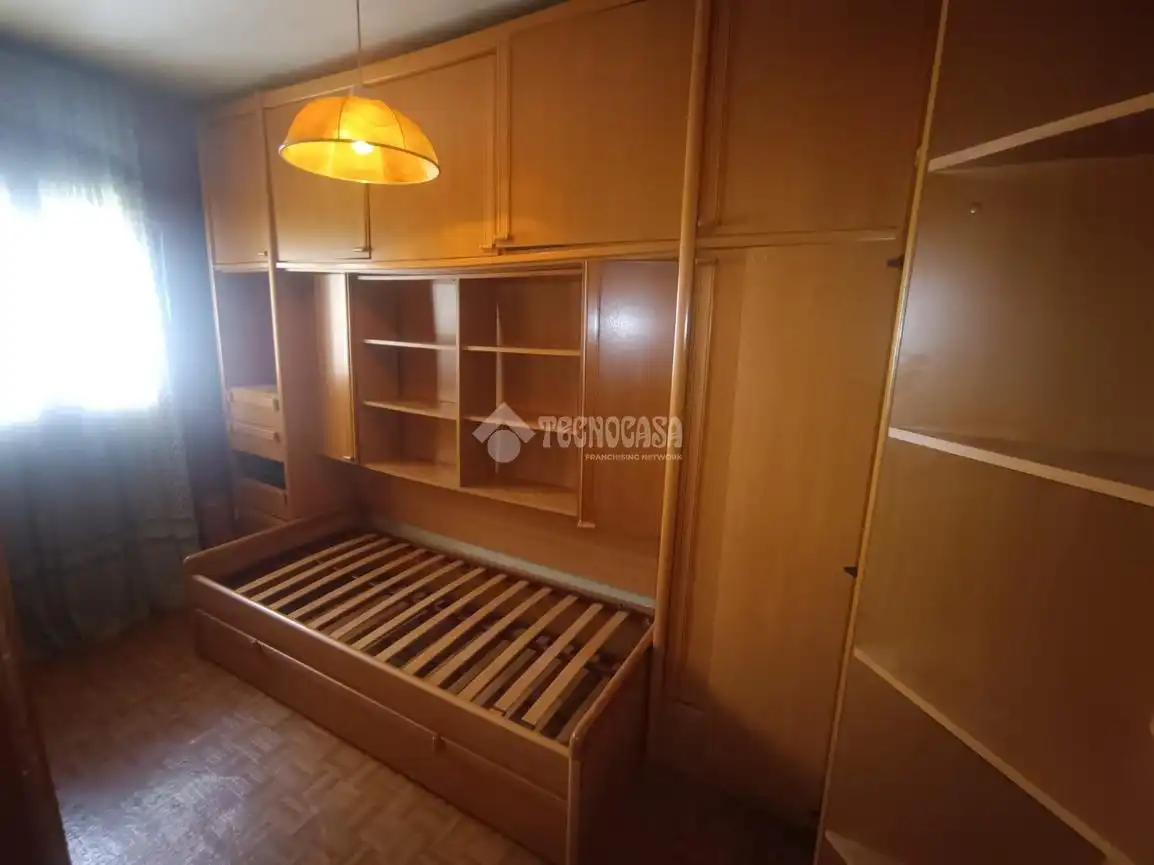 Dormitori de Pis en venda en Madrid amb Parquet