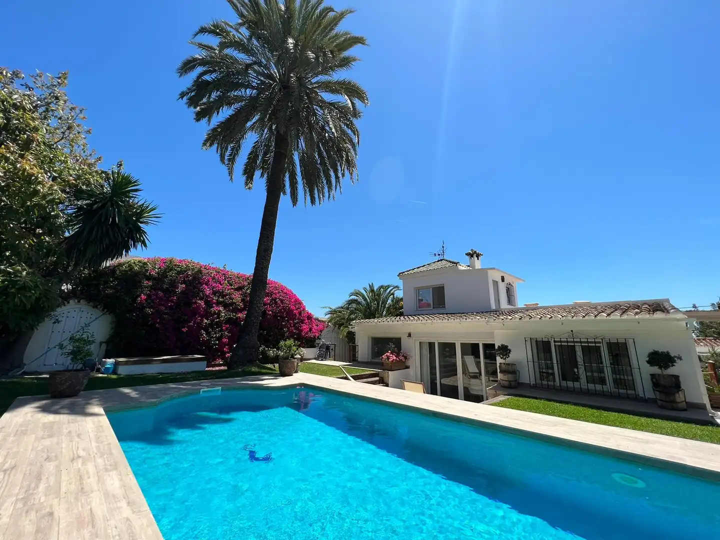 Casa o xalet de lloguer a FLORES LAS, 22, Bello Horizonte - Lindasol