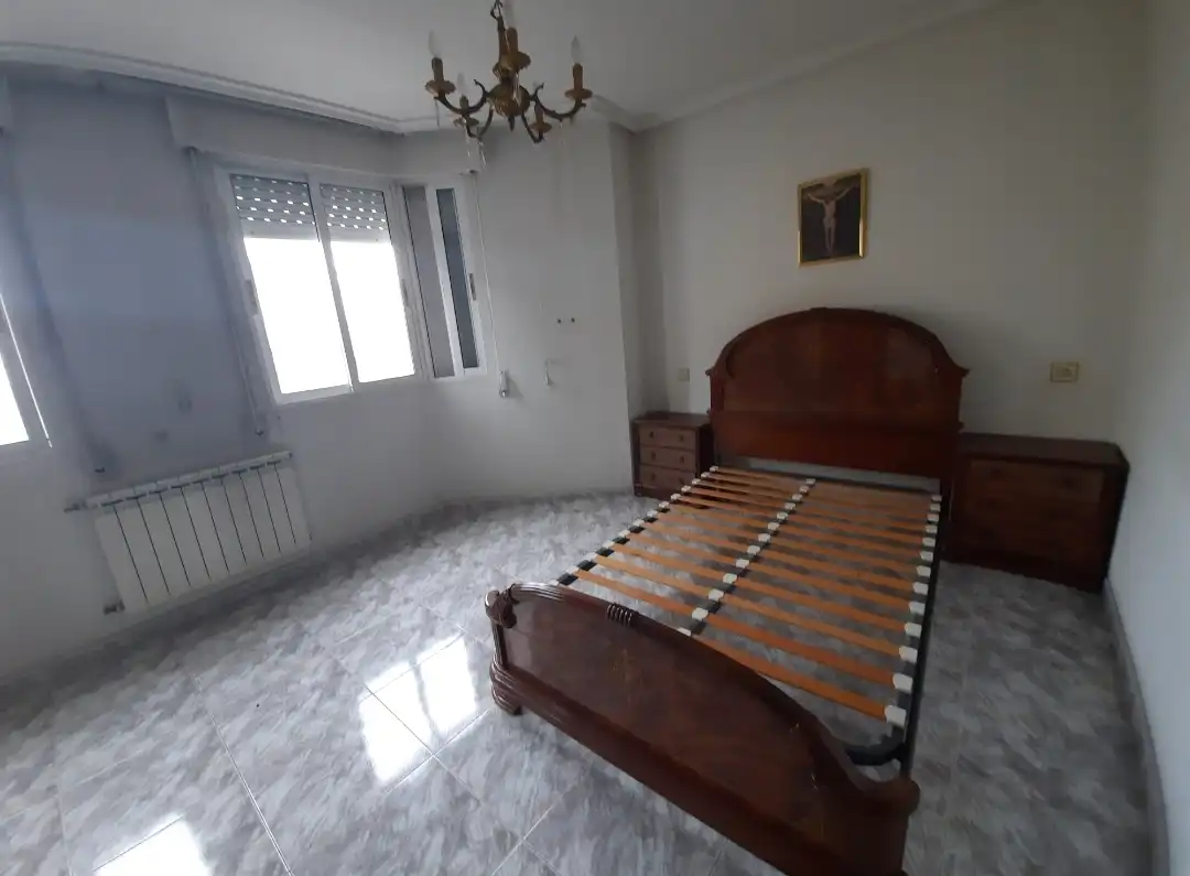 Habitación de Piso en venta en Ponferrada con Terraza, Trastero y Amueblado