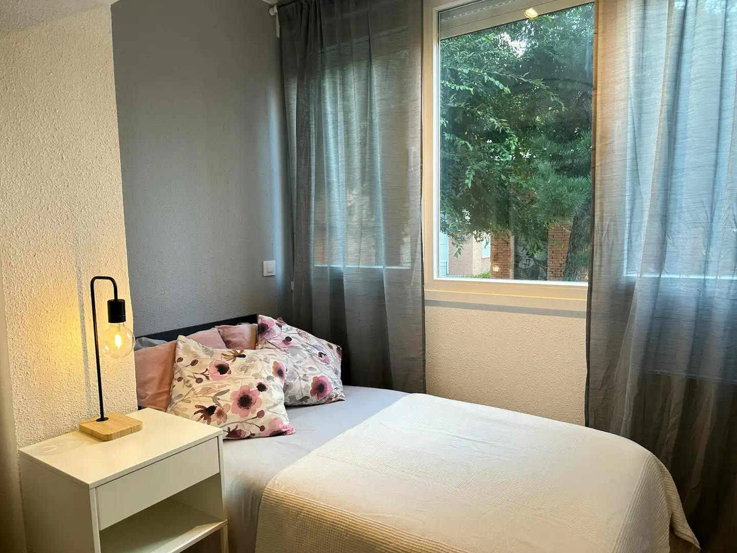 Wohnung zur Miete in N/A, Aluche