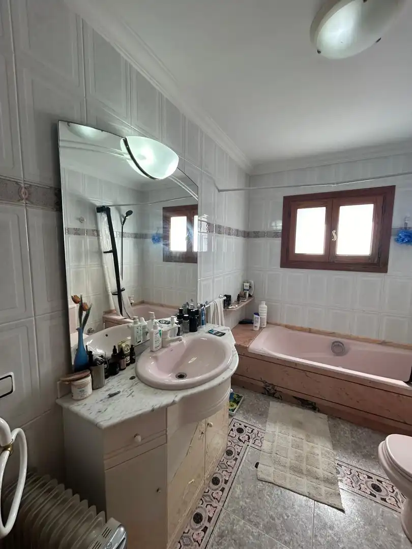 Bathroom of Houses for sale in Calpe / Calp  with Air Conditioner, Private garden and Terrace