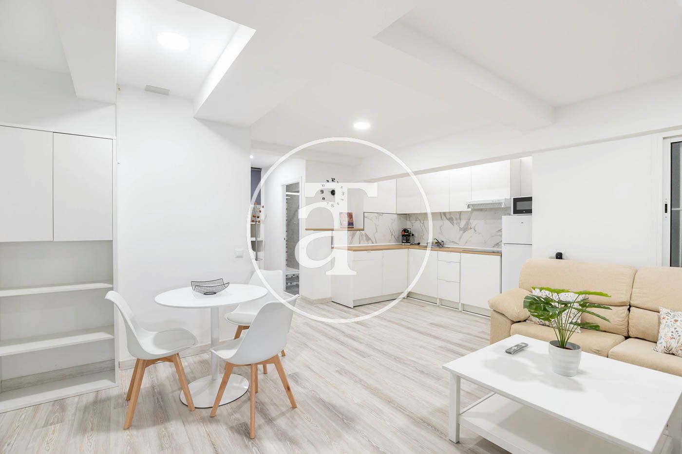 Exterior view of Flat to rent in  Barcelona Capital  with Air Conditioner, Heating and Terrace