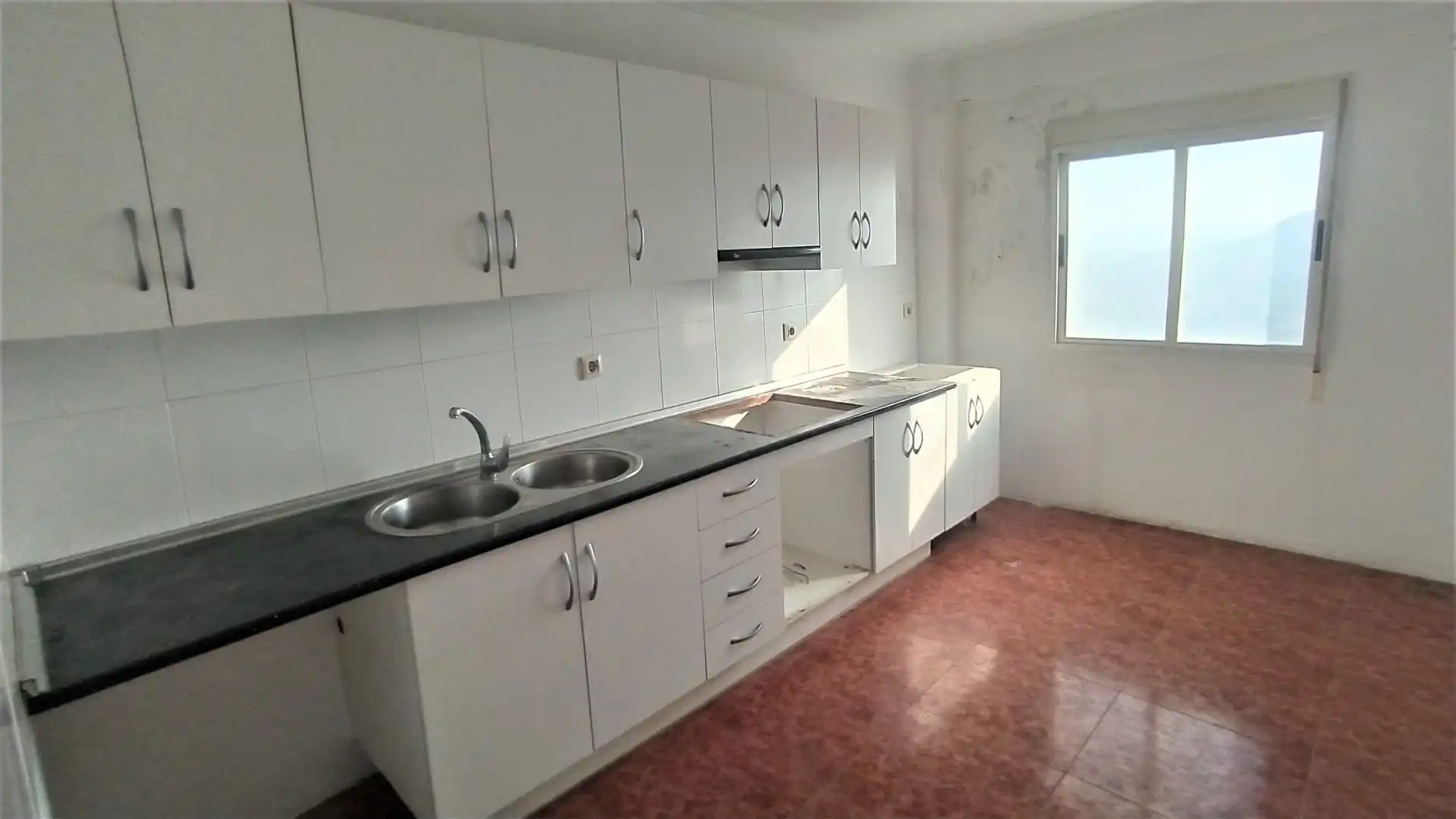 Houses for sale in C/ Plaza, Jimena