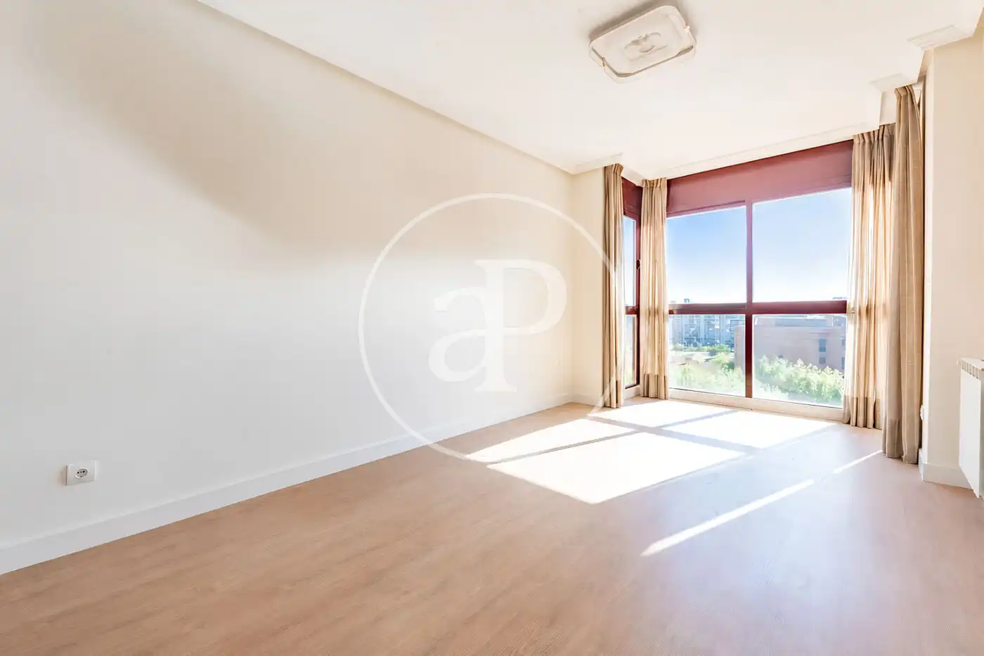 Habitación de Piso en venta en Fuencarral - El Pardo