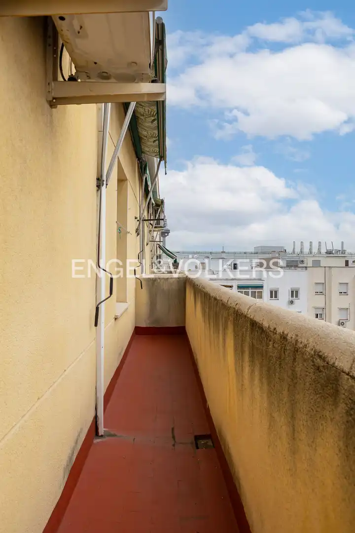 Piso en venta en O'Donnell, Ibiza de Madrid