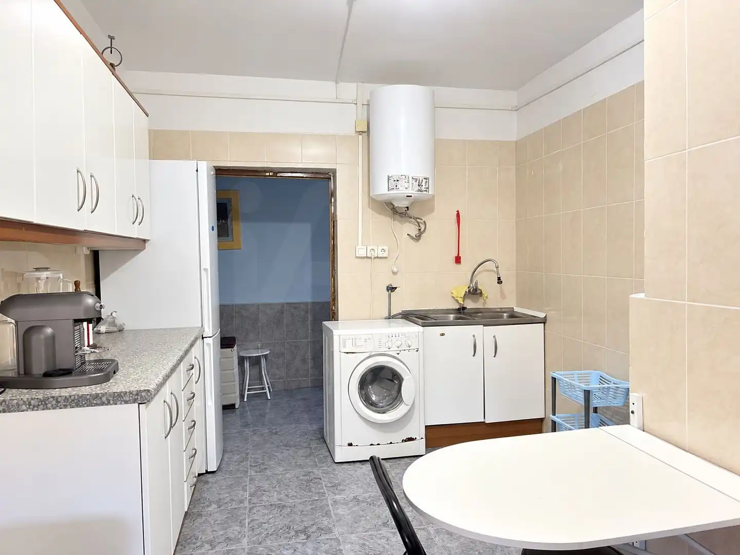 Kitchen of Country homes for sale in Montearagón, Toledo