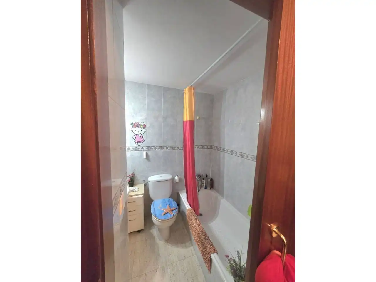 Baño de Piso en venta en Salt con Calefacción, Terraza y Trastero