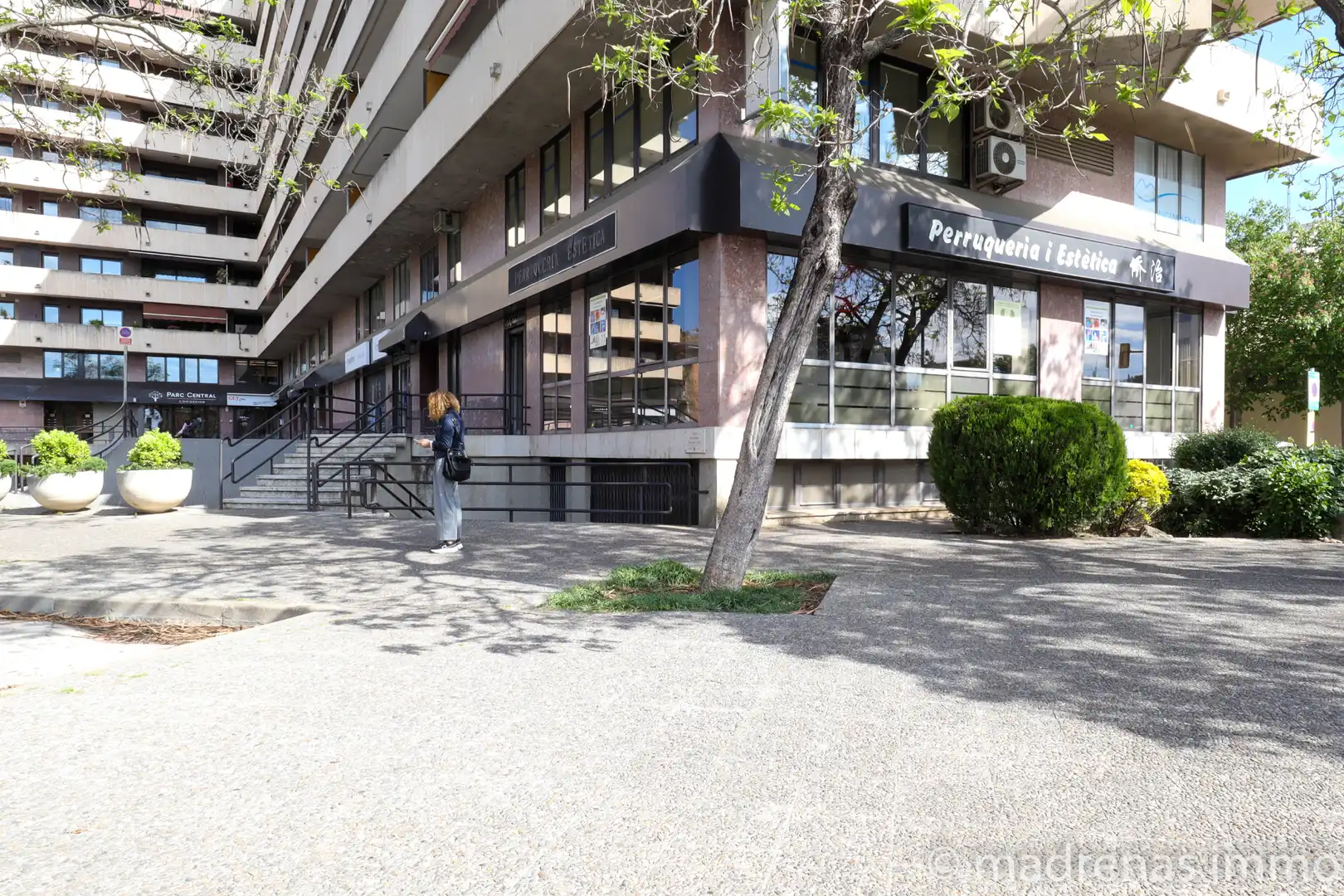 Exterior view of Office for rent in Girona Capital  with Air Conditioner, Heating and Furnished